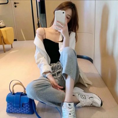 清风朗月花正开